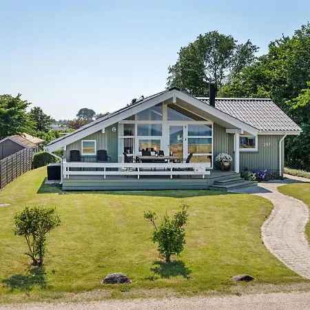Holiday Diertje - 10m From The Sea In Funen By Interhome Holiday home *